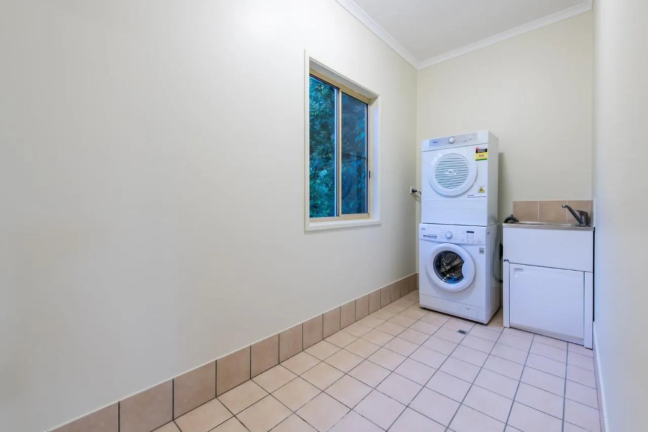 The Power House - Views & More Airlie Beach Vakantiehuis